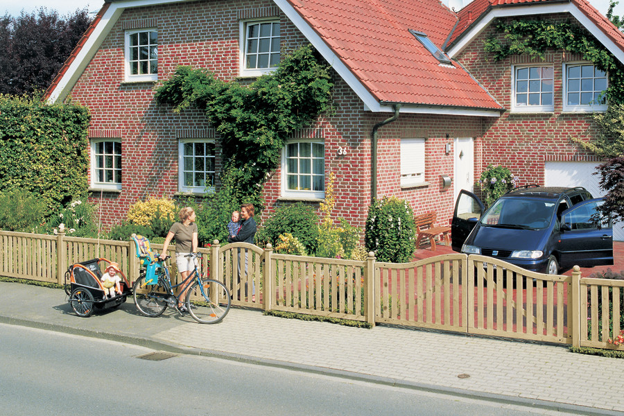 KARLO - Vorgartenzaun aus Nadelholz | TraumGarten