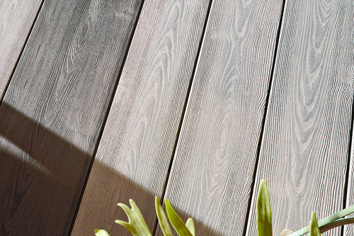 DREAMDECK WPC PLUS Grau und PLUS XL Anthrazit kombiniert DREAMDECK WPC PLUS Grau und PLUS XL Anthrazit kombiniert